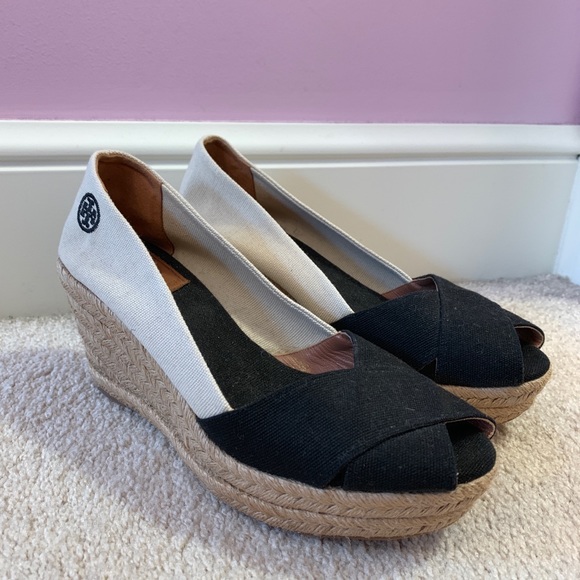 TORY BURCH PLATFORM SANDALS - Picture 1 of 5